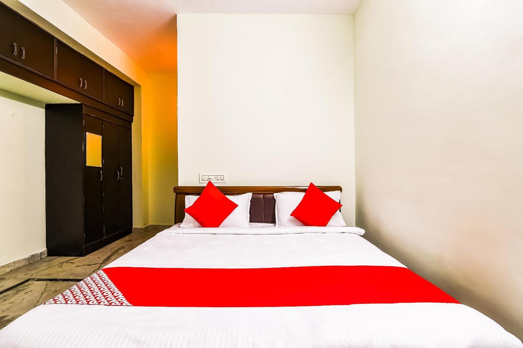 Hotel O Kartikeya Park View Residency Chittoor Eksteriør billede